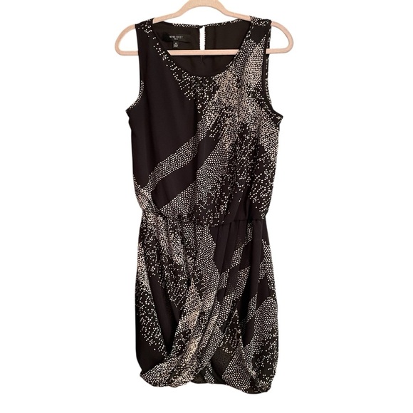 Nine West Black Graphic Print Mini Dress-Elastic Bubble Hem-Size 10 - Picture 1 of 11